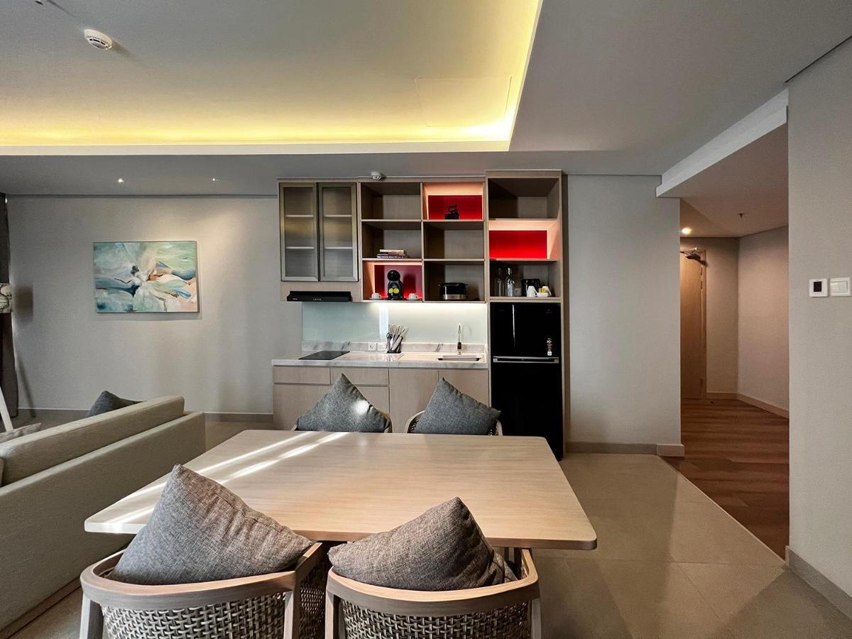 Ra Simatupang Aparthotel 5*